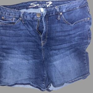 Seven7 Women's Blue Denim Shorts
